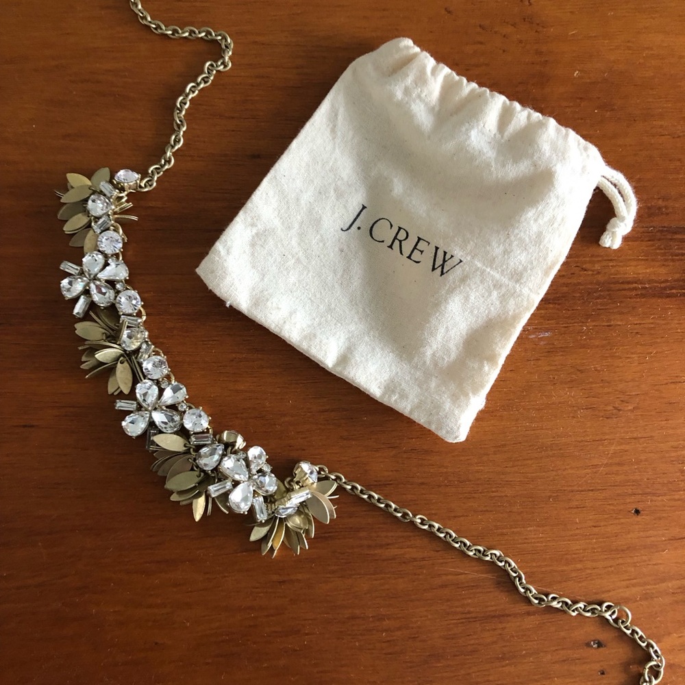 NWOT J Crew Crystal-Rhinestone Flower & Gold-Plated Brass Statement Necklace